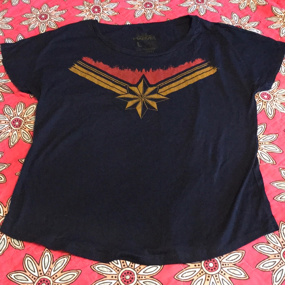 Large captain marvel shirt